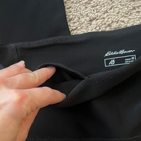 Eddie Bauer Women's Trail Tight High Rise Black Leggings Size M - Picture 8 of 9